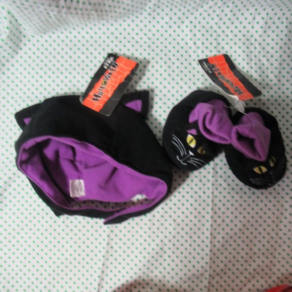 black cat hat with ears & matching black cat slippers 0-3 months - Picture 7 of 14